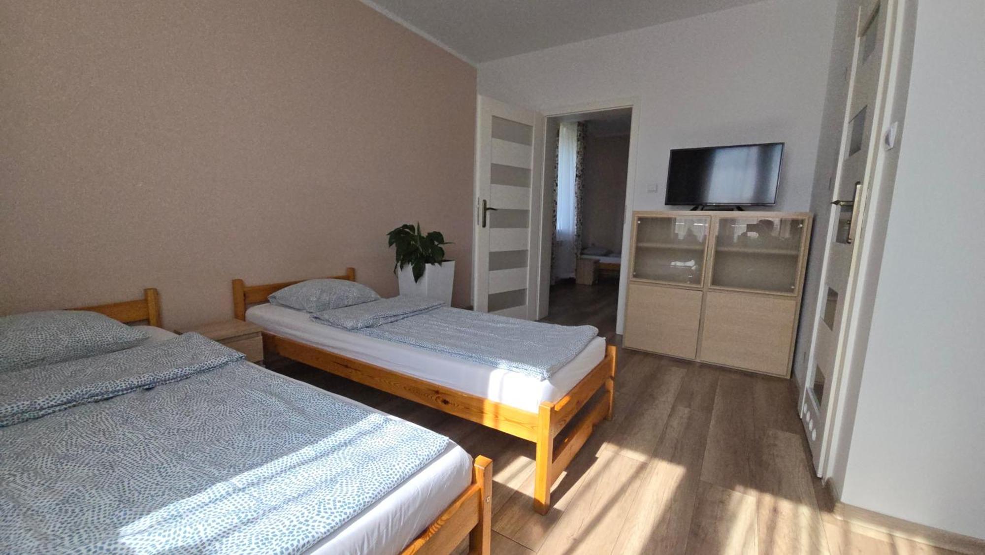 Vip Village Las Woda Rower - Podgrzewany Basen, Balia, Sauna Miedzierza Exterior foto