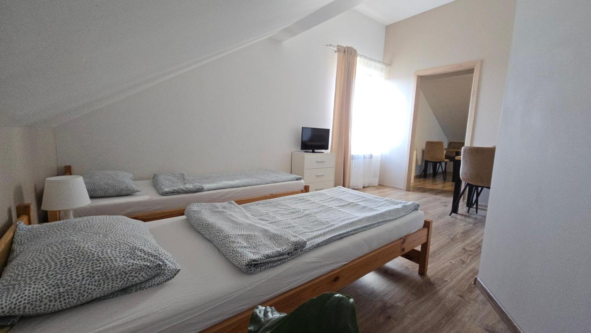 Vip Village Las Woda Rower - Podgrzewany Basen, Balia, Sauna Miedzierza Exterior foto